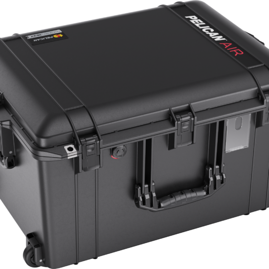 Pelican 1637 Air Case No Foam Black